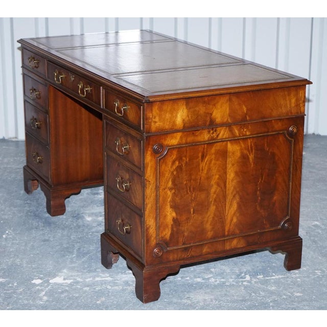 Vintage Pedestal Desk with Hunter Green Leather by Bevan Funnell For Sale - Image 10 of 18