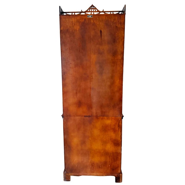 Early 20th Century American Chippendale Mahogany Petite Etagere Cabinets by Robert W. Irwin Co. - A Pair For Sale - Image 10 of 16