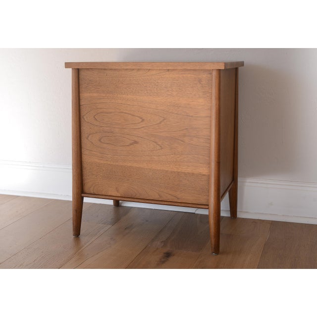 Brown 1950s Mid Century Modern Henredon Nightstand For Sale - Image 8 of 9