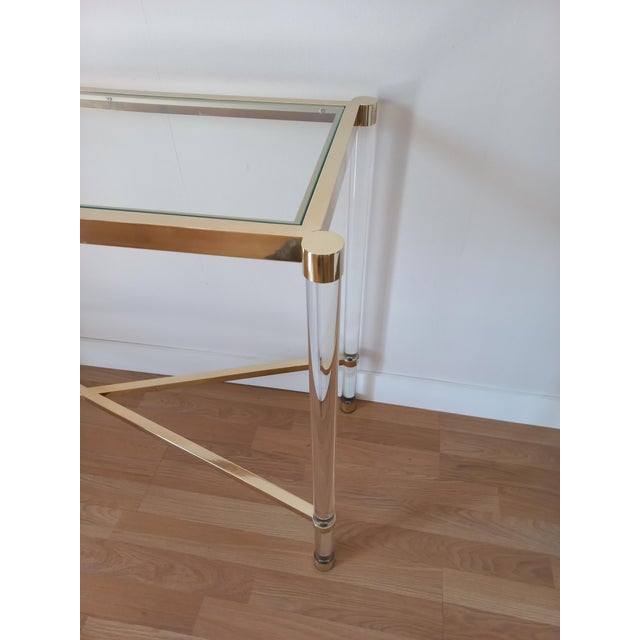 1980s Console in Acrylic Glass and Gold Metal, 1980s For Sale - Image 5 of 9