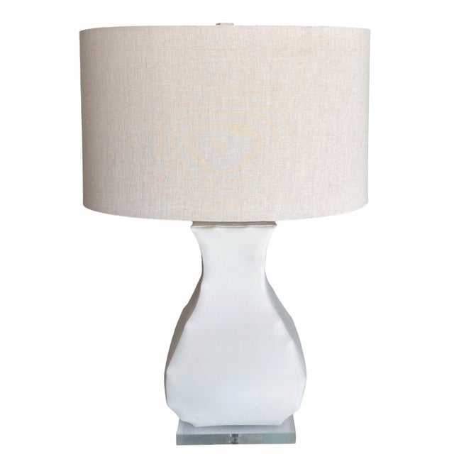Modern Pair of John Dickinson Style Polished Gesso Table Lamps With Shade For Sale - Image 3 of 6