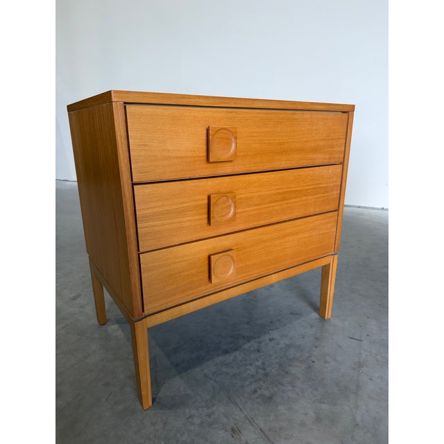 Pair of Mid Century Danish Three Drawer Chests, Bedside Table Nightstands For Sale - Image 9 of 12