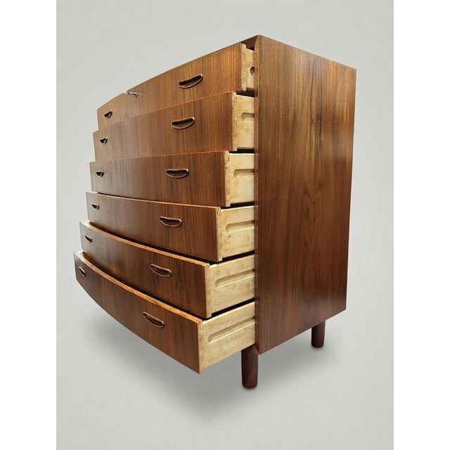 1960s Mid-Century Modern Danish Teak Chest of Drawers, 1960s For Sale - Image 5 of 7