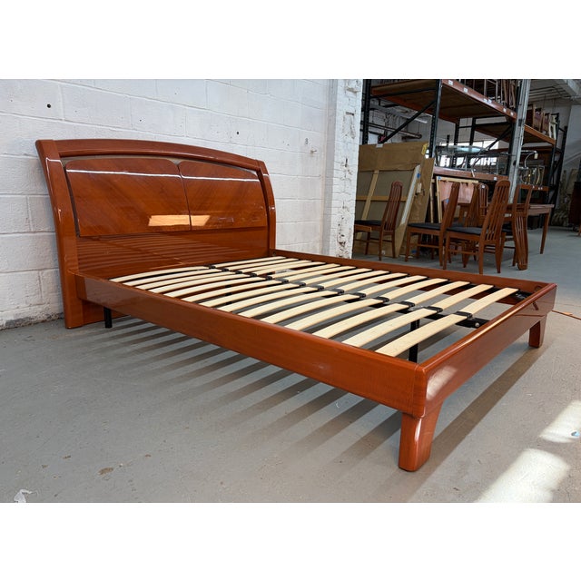 1990s Beautiful Modern Lacquered Cherry Platform Bed With Storage Headboard For Sale - Image 4 of 15