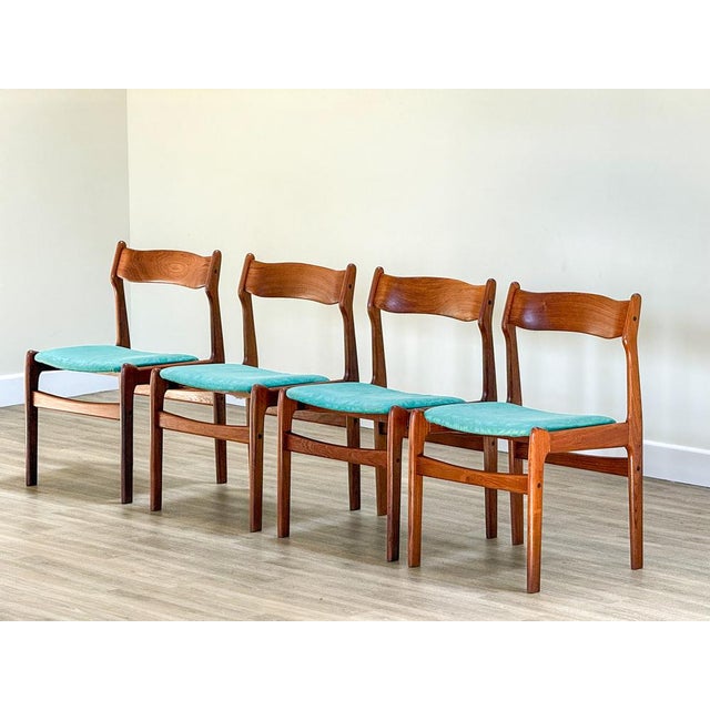 Danish Chairs in Teak from Hans Olsen, Denmark, 1960s, Set of 4 For Sale - Image 16 of 18