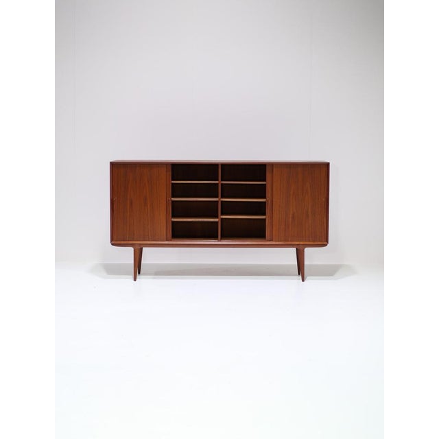 Model 19 Highboard in Teakwood attributed to Gunni Omann for Omann Jun, Denmark, 1960s For Sale - Image 6 of 18