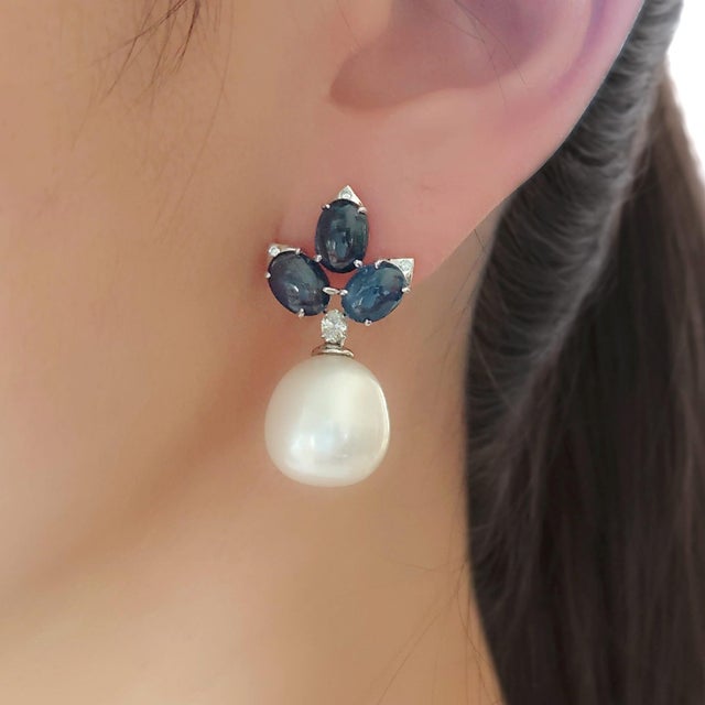 2020s Cabochon Sapphire, Diamond and Pearl Platinum Drop Earrings - Fei Liu, Pair For Sale - Image 5 of 5