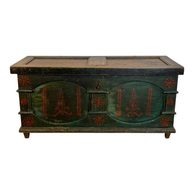 Dowry Chest, American Circa 1810 For Sale