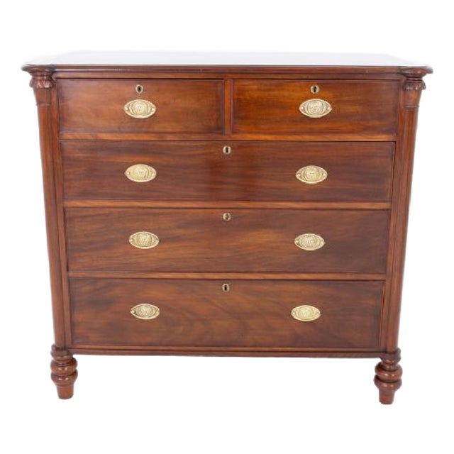 Antique Victorian Chest of Drawers in Mahogany, 1860 For Sale