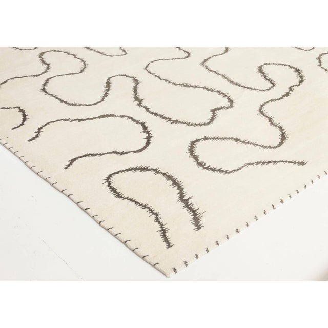 Contemporary Ribbon Design White Handmade Wool Rug by Doris Leslie Blau For Sale In New York - Image 6 of 7