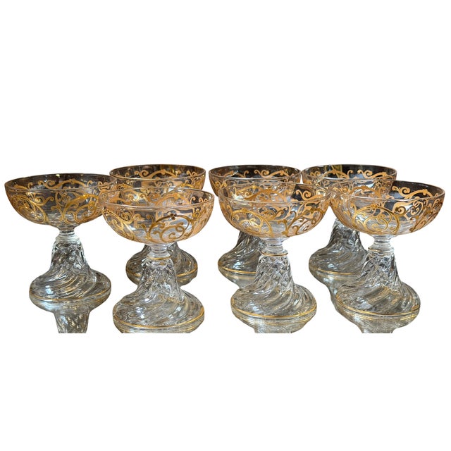 St. Louis Crystal 1920s Saint Louis Gilded French Crystal Cluny Pattern Champagne Coupes - Set of 7 For Sale - Image 4 of 5