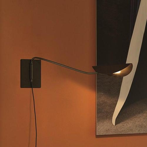 Gold Small Plume Wall Lamp in Black Lacquered Metal by Christophe Pillet for Oluce For Sale - Image 8 of 14
