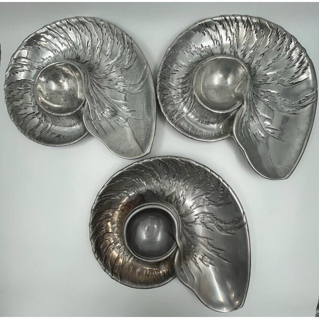 Arthur Court Vintage Arthur Court Nautilus Shell Aluminum Chip & Dip Server For Sale - Image 4 of 6