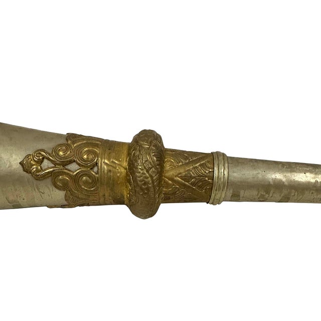 Asian Early 20th-Century Tibetan Buddhist Ritual Trumpet For Sale - Image 3 of 11