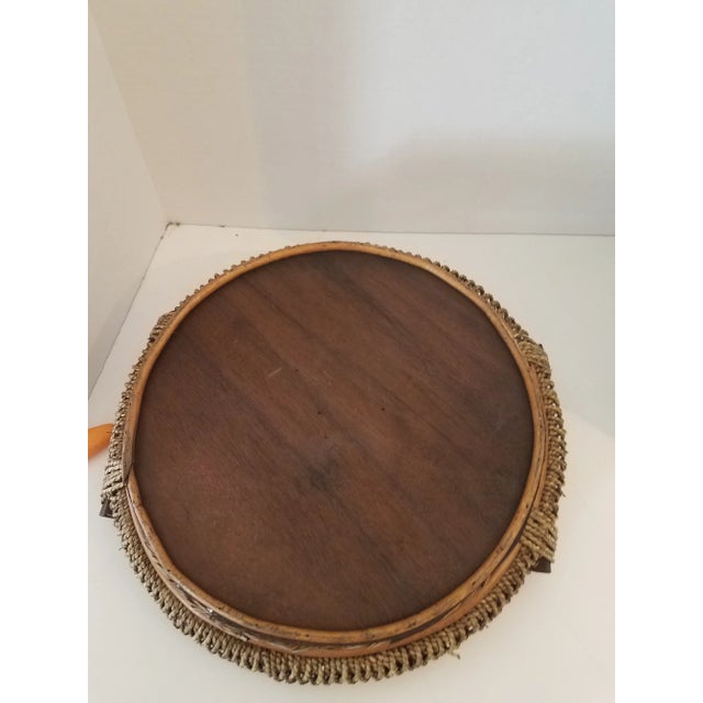 1980s Vintage Porcelain Five-Section Vegetable & Dip Bowl W/ Handled Wicker Carrier For Sale - Image 5 of 9