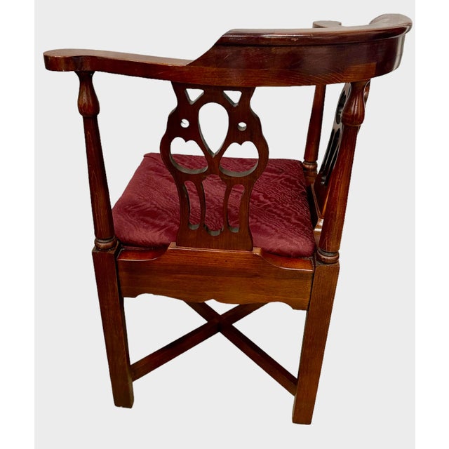Late 20th Century Hickory Chair Georgian Mahogany Corner Chair For Sale - Image 5 of 10