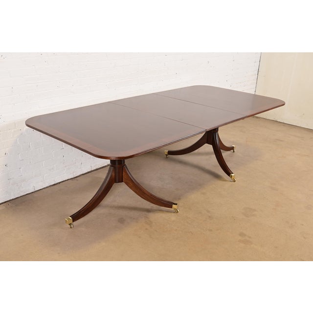 English Baker Furniture Style Georgian Banded Mahogany Double Pedestal Extension Dining Table, Newly Refinished For Sale - Image 3 of 13