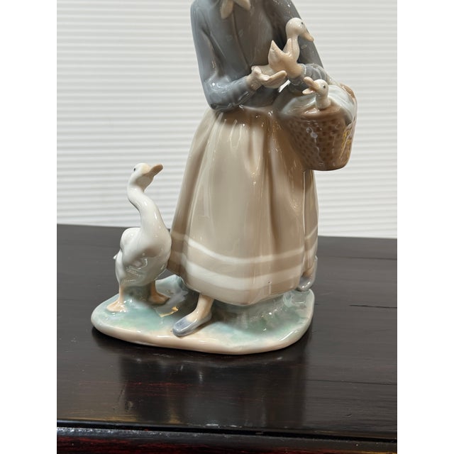 Fulgencio Garcia for Lladró Shepherdess With Ducks Porcelain Figurine, Signed For Sale In San Francisco - Image 6 of 12