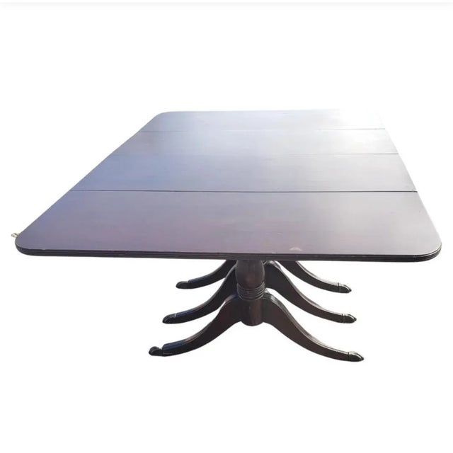 1940s Vintage Federal Style Triple Pedestal Drop-Leaf Dining Table, Circa 1940s For Sale - Image 5 of 10