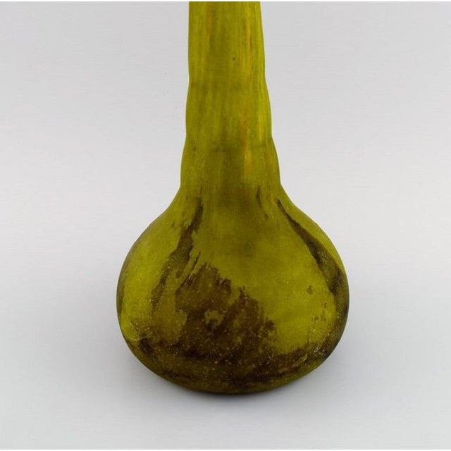 1930s Large Art Nouveau Floor Vase in Green Matte Art Glass from Daum Nancy, France, 1930s For Sale - Image 5 of 9