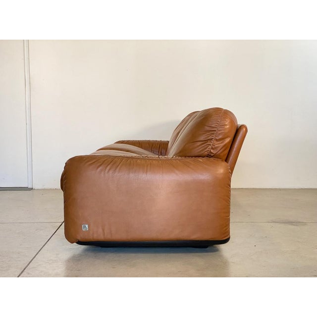 Mid-Century Modern Piumotto Model Leather Sofa by Arrigo Arrigoni for Busnelli, 1970s For Sale - Image 3 of 18