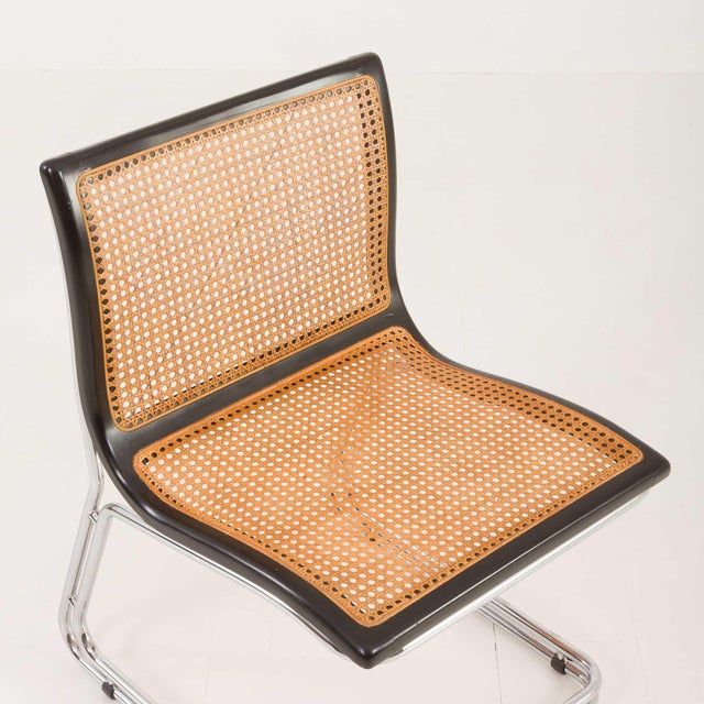 Italian Cantilever Chair with Vienna Straw, 1970s For Sale - Image 6 of 17