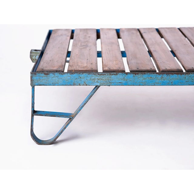 This former pallet truck from a factory in the Czech Republic now serves as a coffee table. The old wooden strips have...