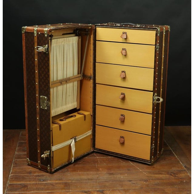 Monogrammed Wardrobe Trunk from Louis Vuitton, 1920s For Sale - Image 12 of 12