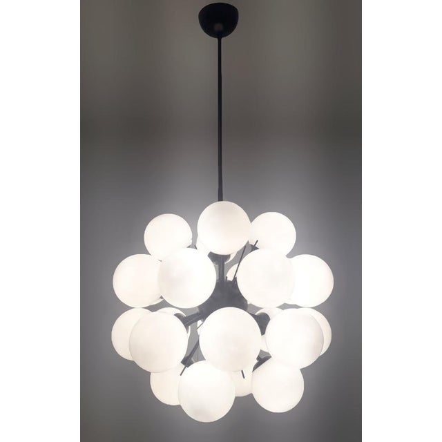 Fabio Ltd 21st Century Ventiquattro Black Powder Coat Glossy White Murano Sputnik Chandelier by Fabio LTD For Sale - Image 4 of 6
