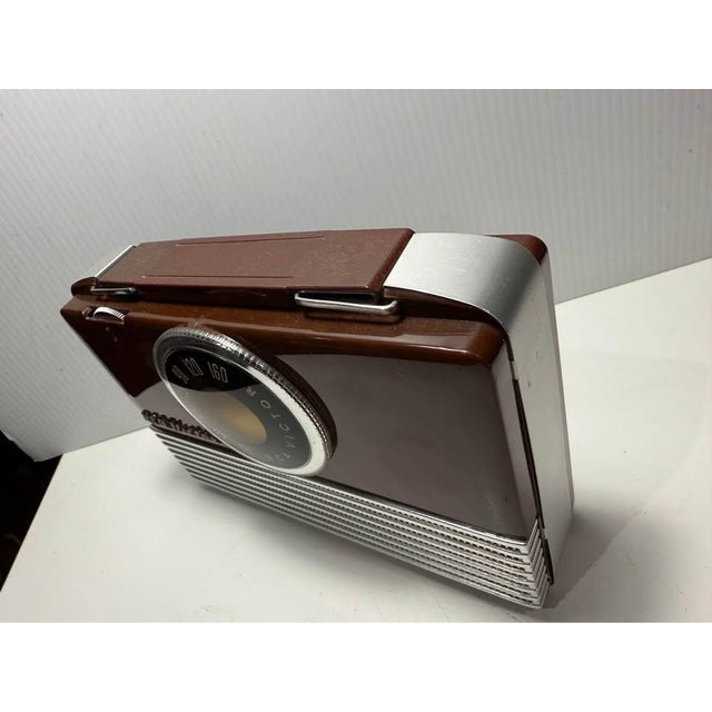 Vintage 1950s Rca Victor B-411 Portable Tube Radio | Atomic Mid-Century Decor | Untested For Sale - Image 9 of 9