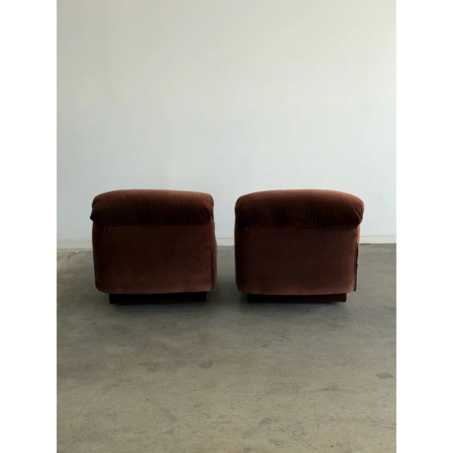 Brown 1980s Sculptural Tufted Lounge Chairs - Pair For Sale - Image 8 of 14
