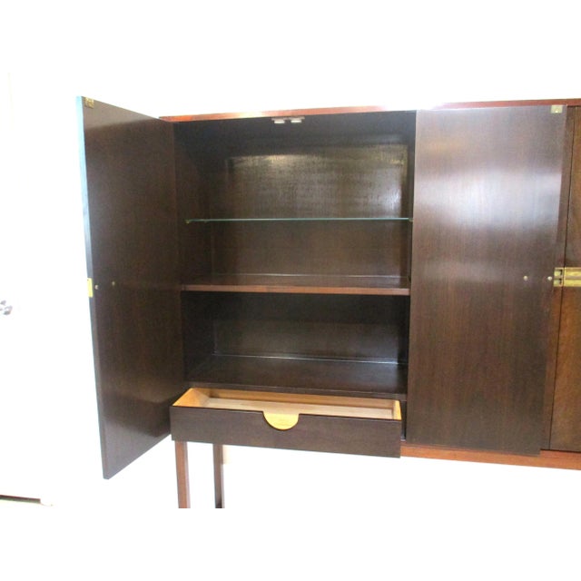 Mid 20th Century Baker Styled Burl Wood 2 Pc. Mid Century Cabinet / Server For Sale - Image 5 of 13