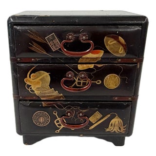 Antique 1895 Meiji Period Japanese Miniature Black Lacquer Tansu Chest Jewelry Box For Sale