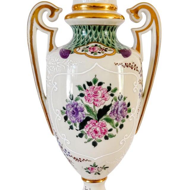 Antique 19th Century Edmé Samson Hand-Painted Armorial Urns With Gilt Bronze Mounts - Pair For Sale - Image 12 of 17