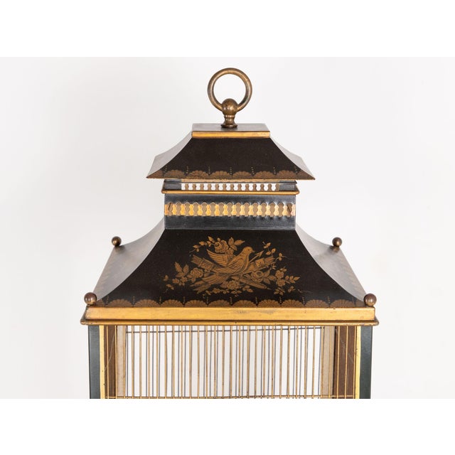 Regency Style Tole Birdcage on Stand, Usa 20th Century For Sale In New York - Image 6 of 10
