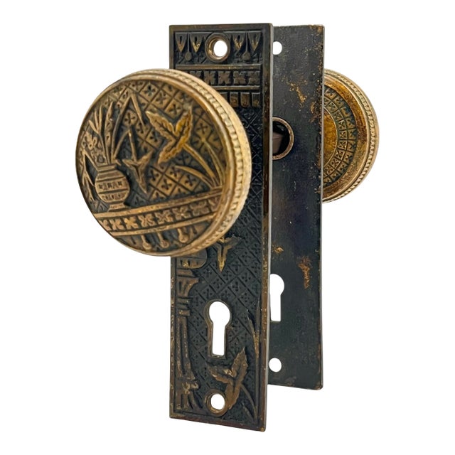 Antique American Bronze Door Knobs With Door Plates - 5 Pieces For Sale