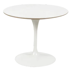 Vintage Side Table by Eero Saarinen