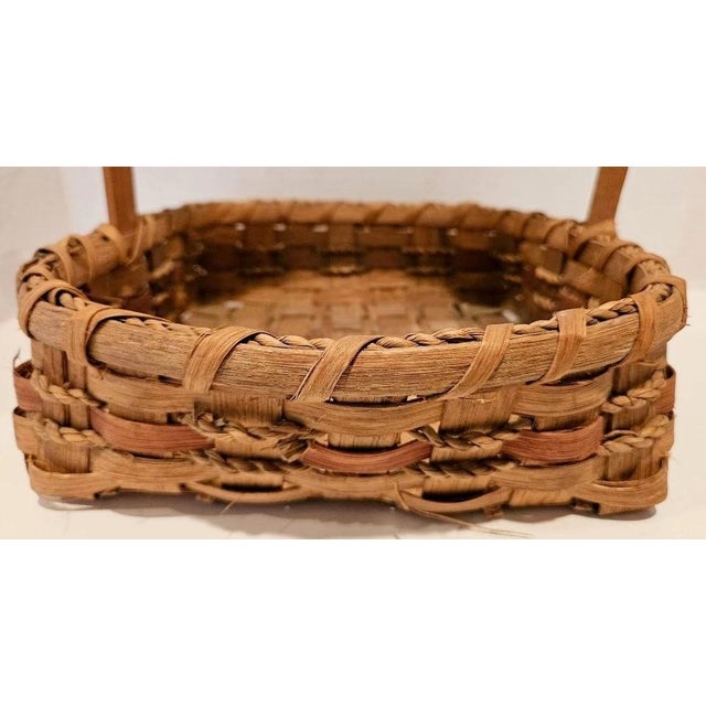 Traditional Vintage Handmade Woven Natural Wood Basket With Handle 12.25" X 10.75" For Sale - Image 3 of 9