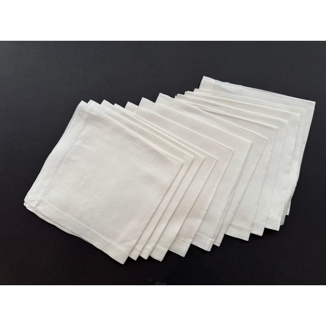 Mid-Century Modern 1960s 12 Bordered and Sheer Napkins That Fold to 8 Inch Square For Sale - Image 3 of 3