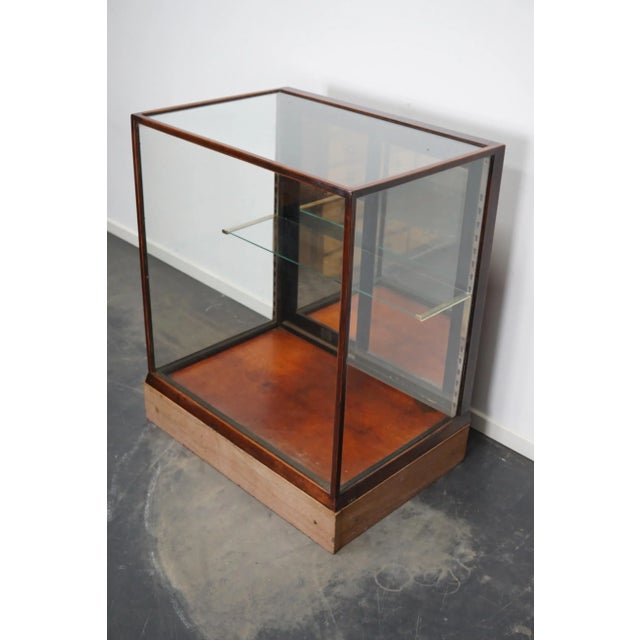 Antique Victorian Mahogany Shop Display Cabinet For Sale - Image 5 of 18