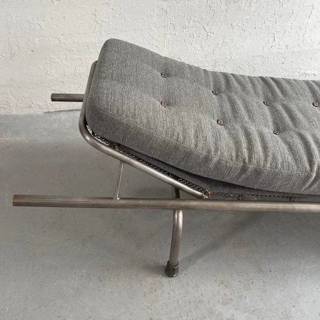 1940s 1940s Vintage Industrial Tubular Steel Chaise For Sale - Image 5 of 9