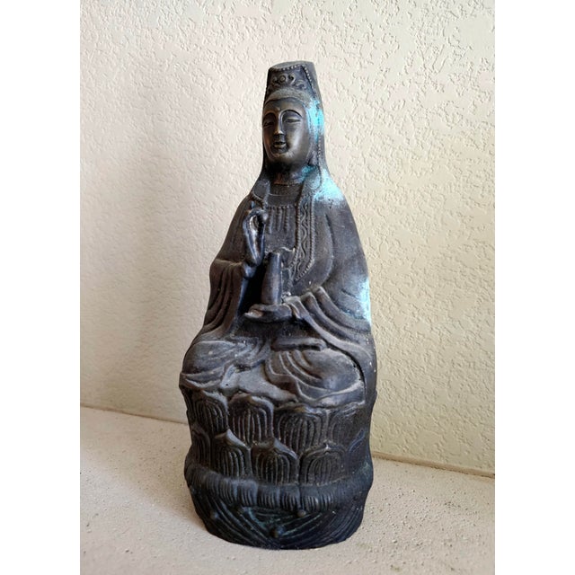 Asian 19th Century Chinese Bronze Seated Guanyin With Mark, Qing Dynasty For Sale - Image 3 of 12