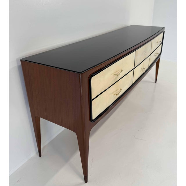 Wood Parchment and Walnut Chest of Drawers by Paolo Buffa, 1950s For Sale - Image 7 of 14