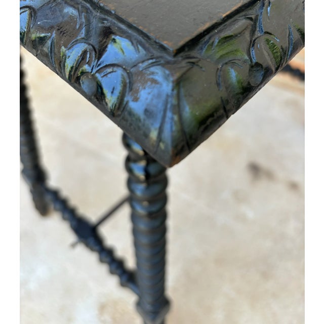 Early 20th Century Spanish Side Table with Turned Legs and Iron