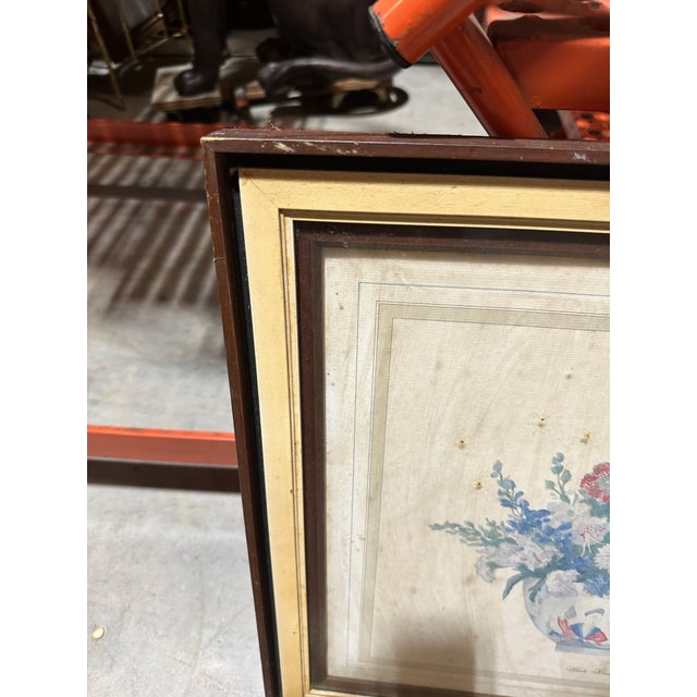 Up for consideration is a beautiful floral print in a wooden frame. This would look lovely in your home and it is a great...