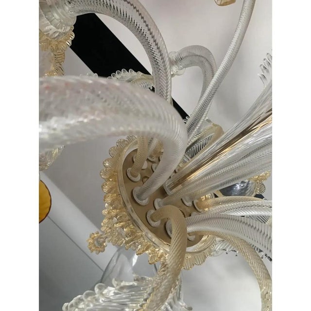 Copper Venetian Murano-Style Glass Chandelier in Transparent and Gold with Flowers and Leaves by Simoeng For Sale - Image 8 of 14