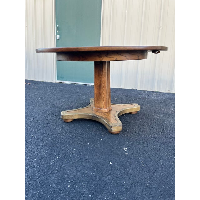 Wood 1960s Henredon Round Oak Pedestal Game Table With Brass Accents For Sale - Image 7 of 12