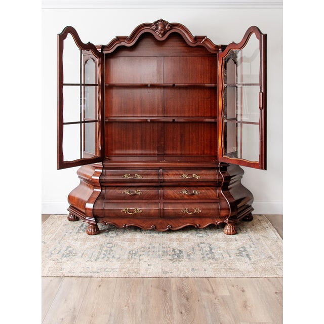 English 1940s Grand Mahogany Breakfront China Cabinet With Bombe Base For Sale - Image 3 of 5