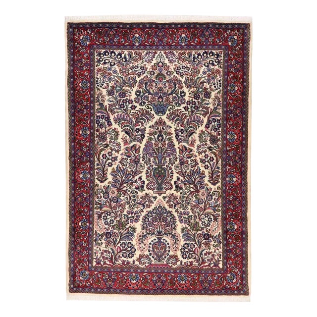 Middle Eastern Hand-Knotted Sarough Rug For Sale