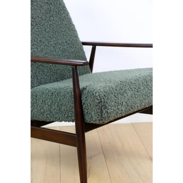Fox Lis Chair in Green Olive Lamb, 1970s For Sale - Image 11 of 12